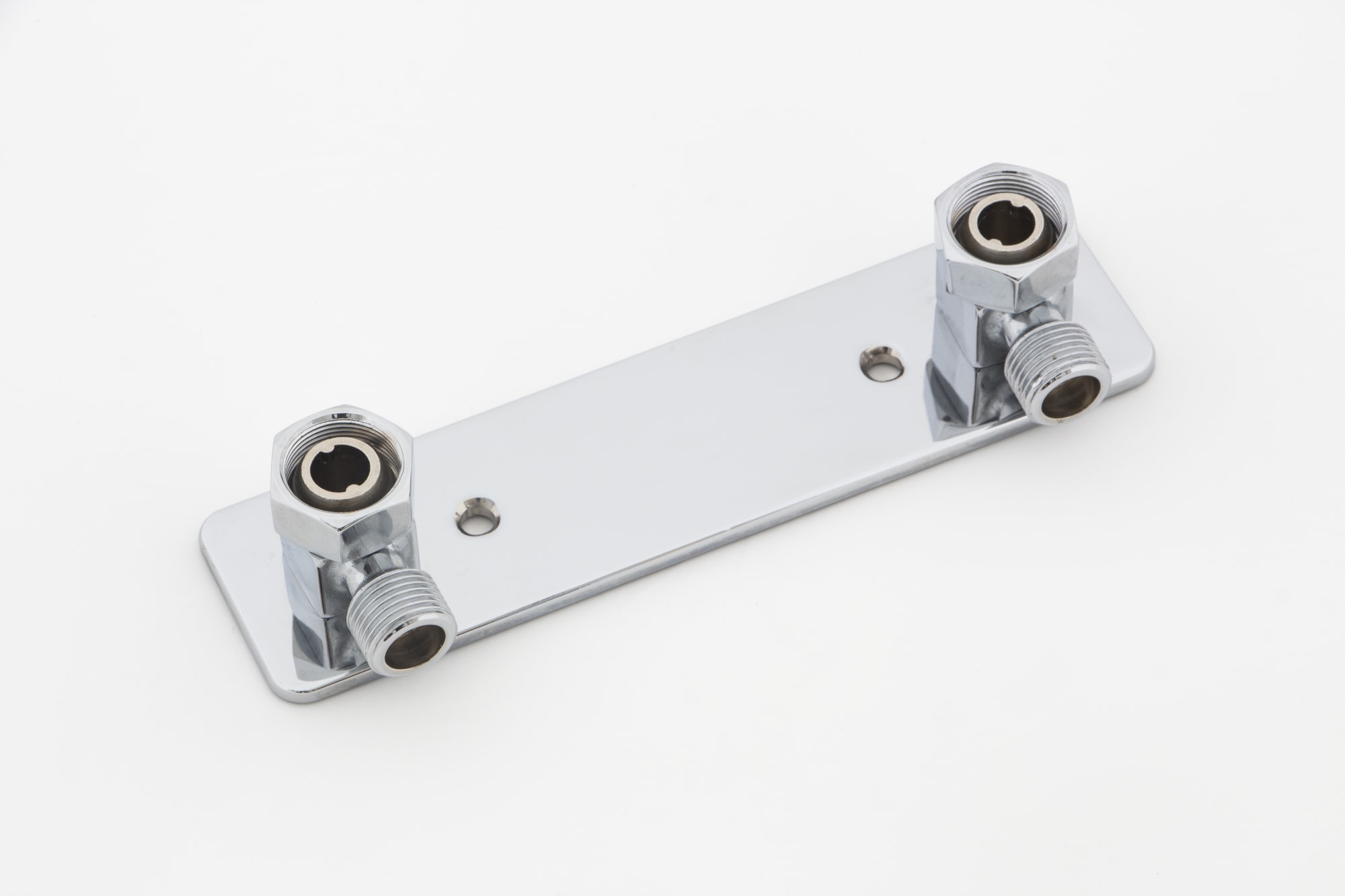 Alterna Blandarfäste för utanpåliggande rör, M26x1,5 x R15, 160 cc