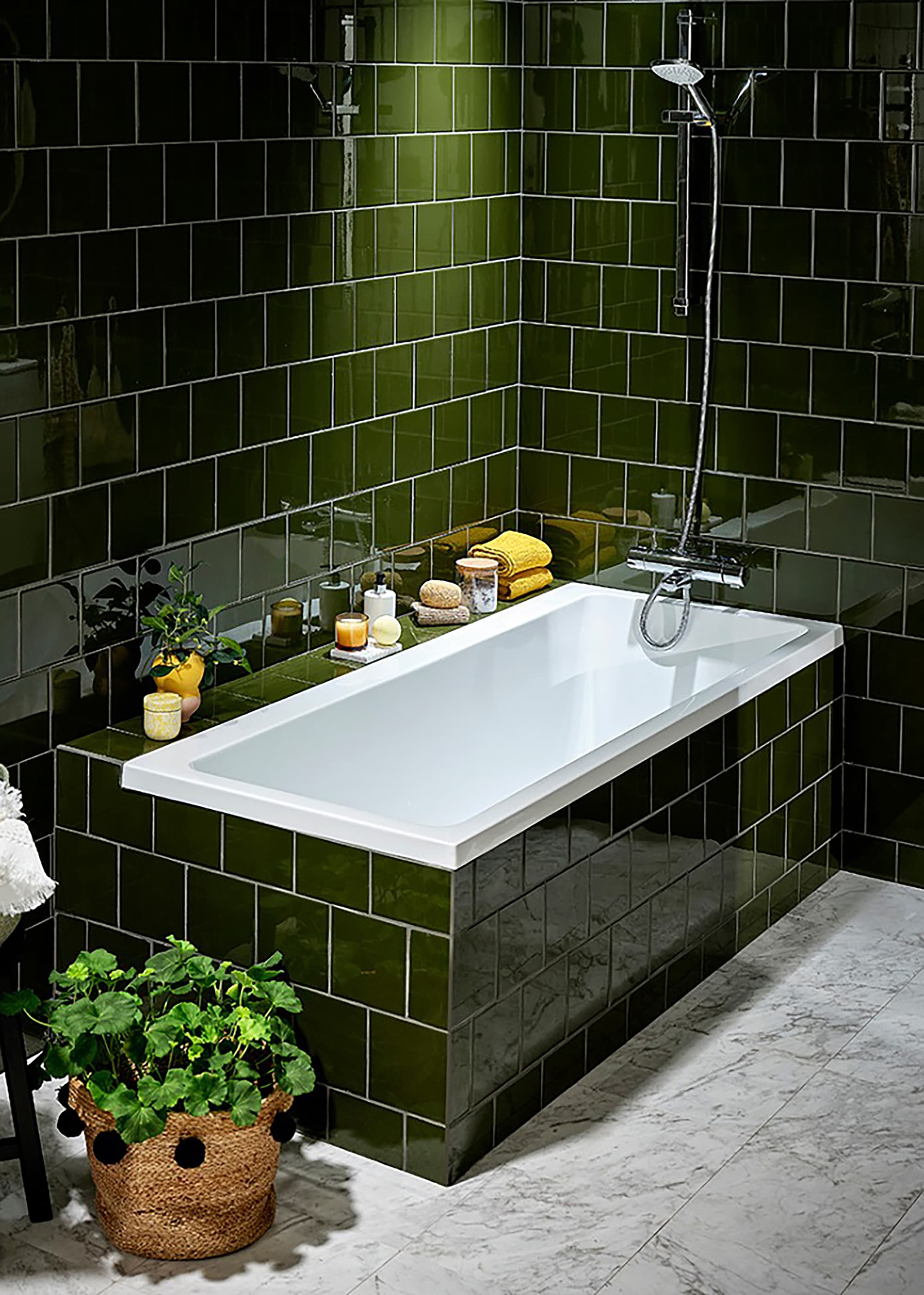 Alterna Picto 1600 Badkar för Inbyggnad med Ben och Bottenventil