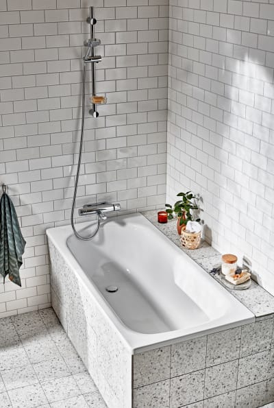 ALTE BASIC BADKAR 1600 för inbyggnad MED BEN - Emaljerad Stålplåt