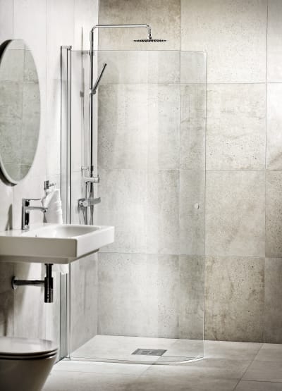 Alterna Lusso Extra Svängd Duschdörr 80cm Klar glas. RSK 7329230