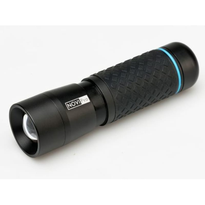 NOVIPRO ficklampa LED 130LM — framifrån med tändt ljus, RSK 334002