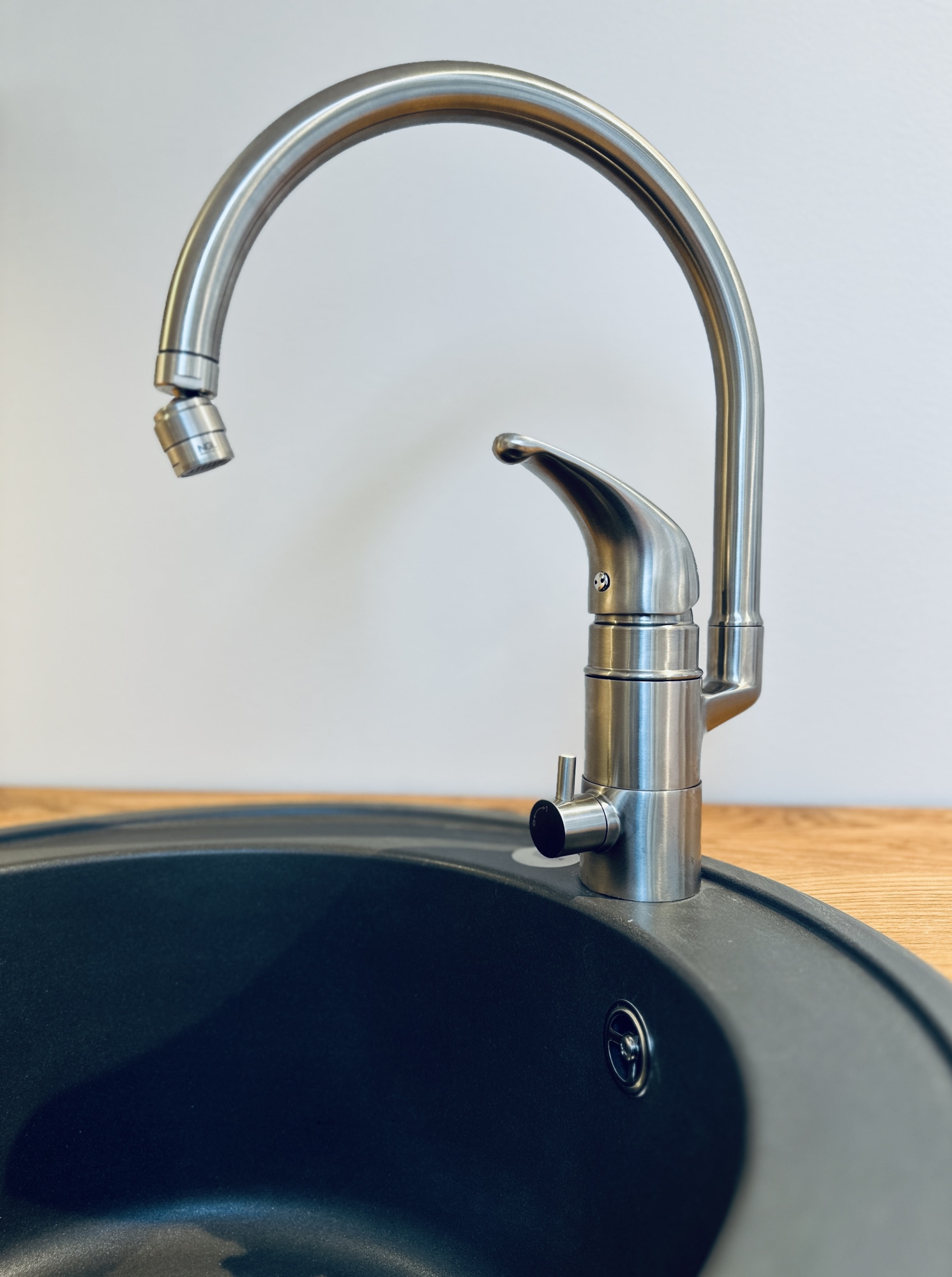 NGL  Köksblandare NGL-836 9 l/min Rostfritt Stål - Diskmaskinsavstängni - RSK 8310258