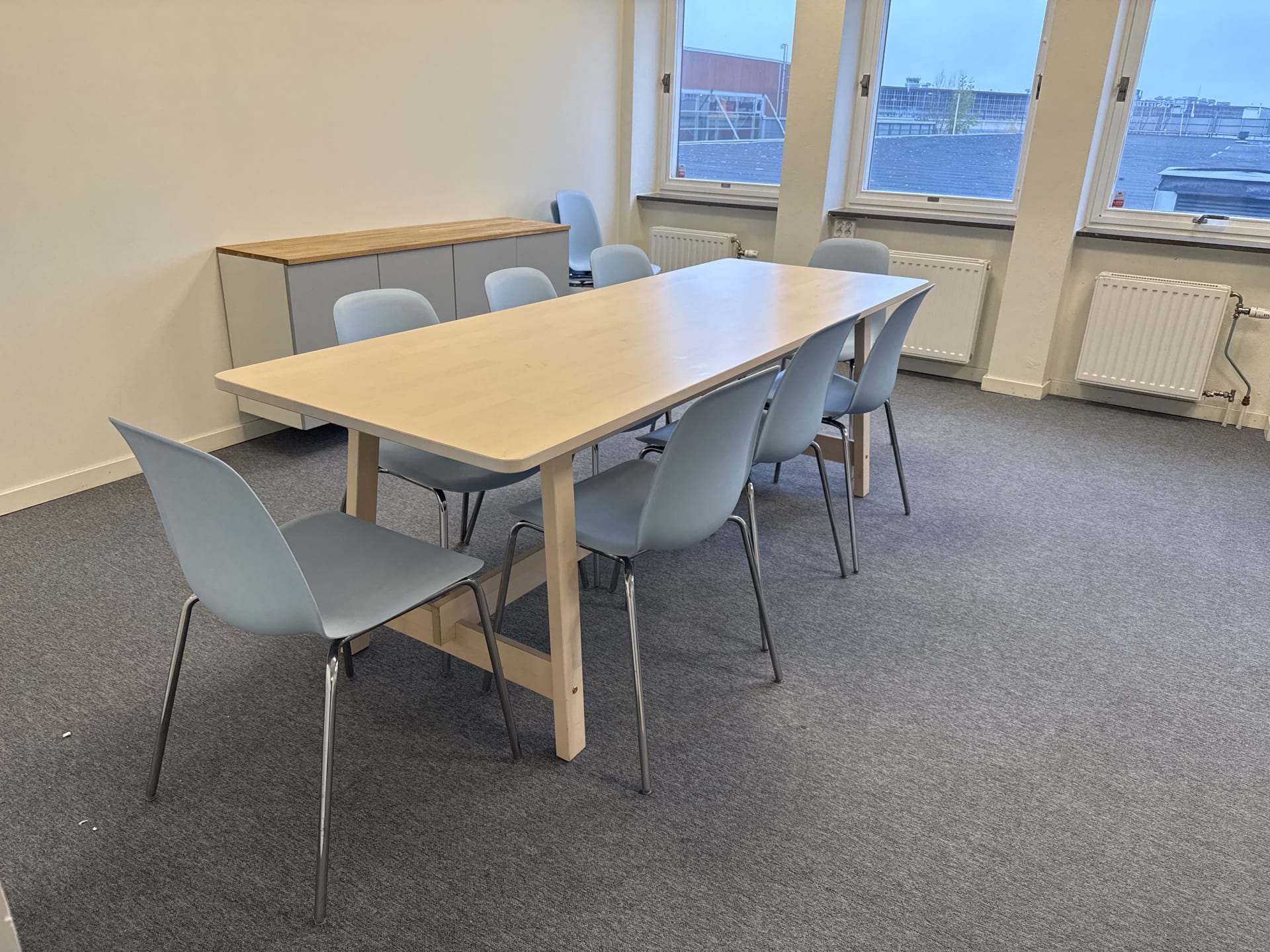 IKEA konferens/matgrupp bord med 10 stolar