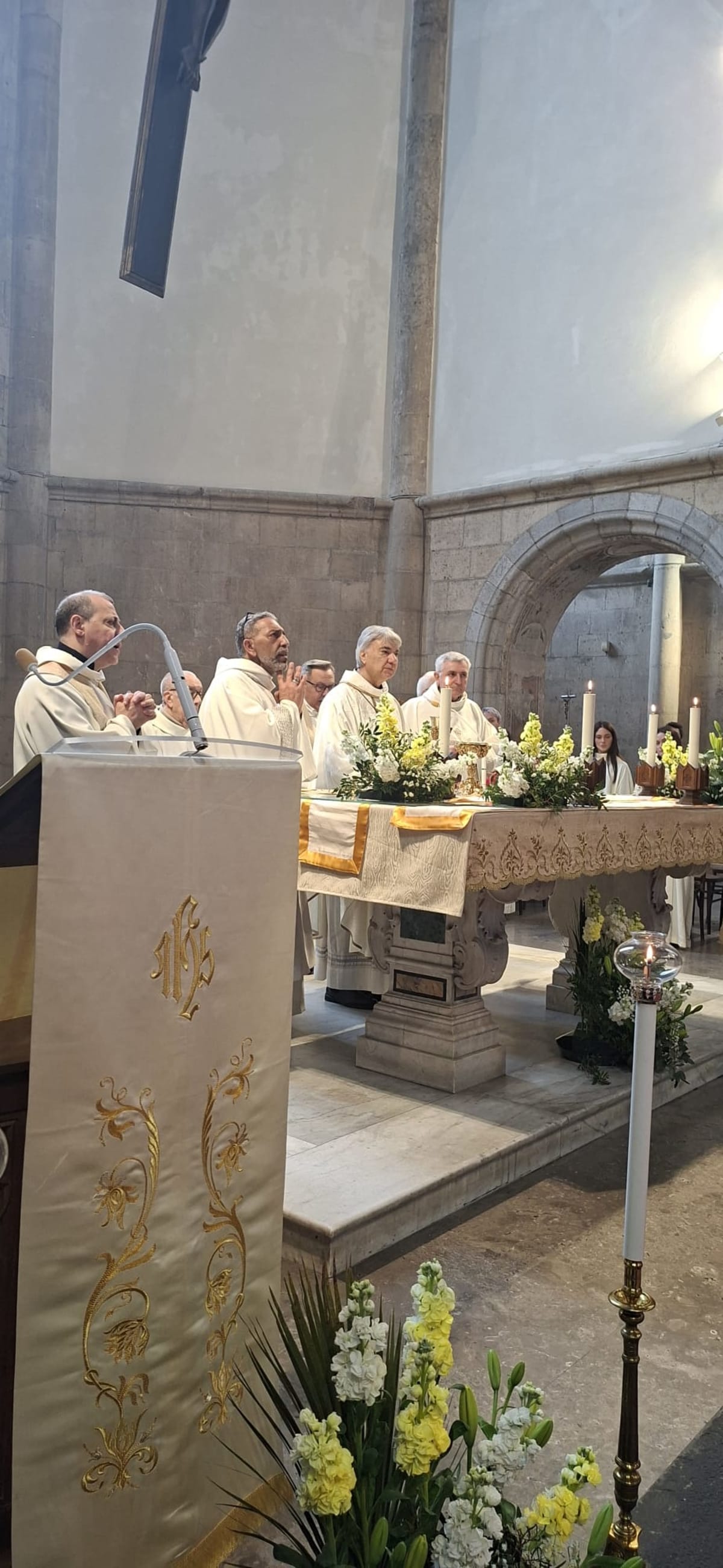 Una Chiesa dalle porte spalancate