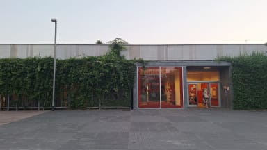Centre Cívic Baró de Viver