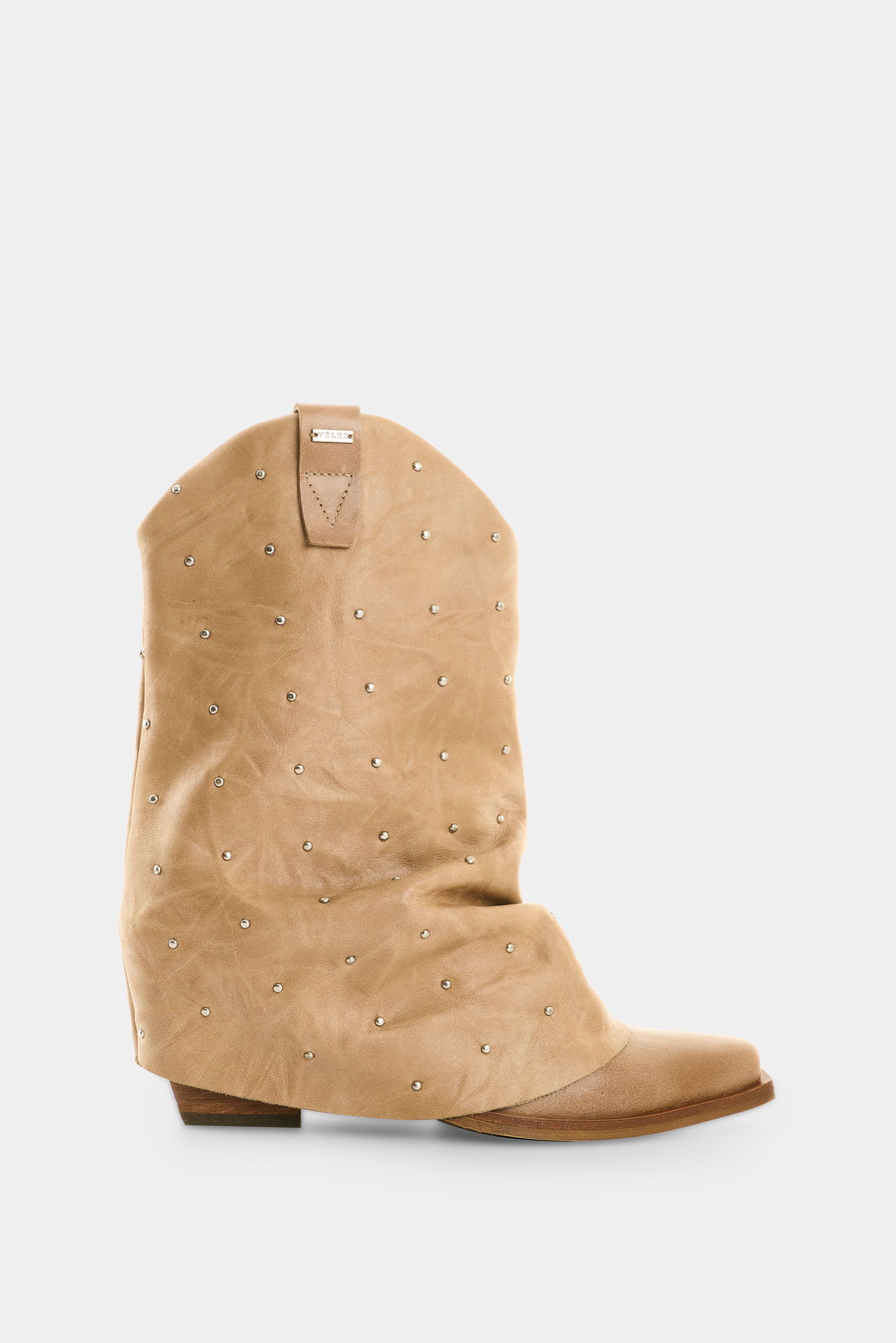 Bota Yana en cuero con taches para mujer