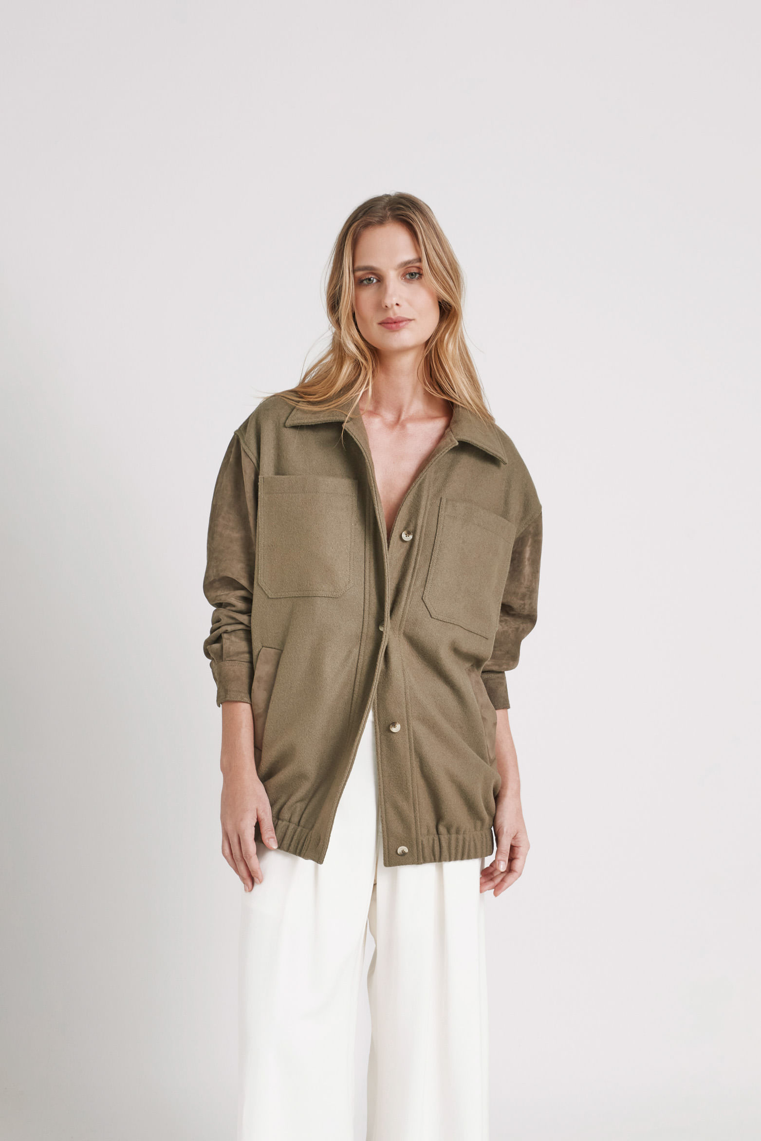 Casaca bomber aurora para mujer detalles gamuza