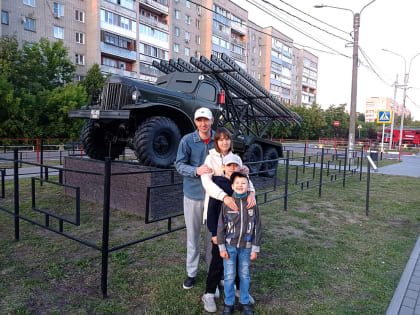 ТЕННИС В ТЕМНОТЕ