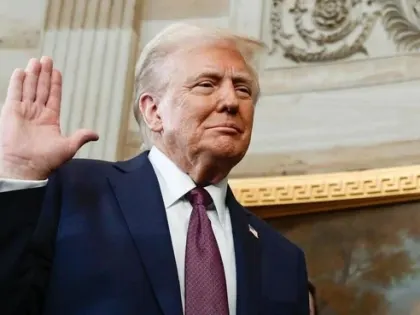 СМИ: Путин и Трамп провели телефонный разговор о прекращении конфликта на Украине