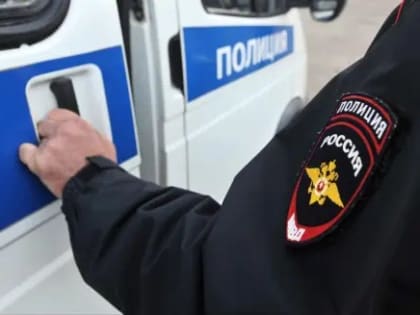 Надел вещи и не заплатил: полицейские поймали в Тольятти подозреваемого в краже из магазина спорттоваров