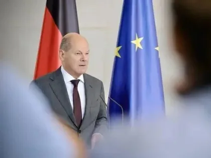 Президент Германии распустил бундестаг во главе с Шольцем — из-за чего это произошло и что ждет страну