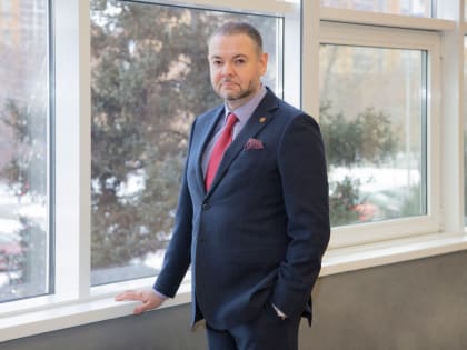 Поздравление ректора ТГУ с 8 Марта