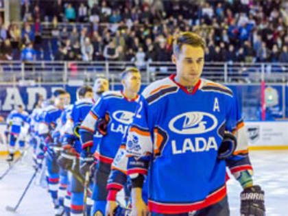 Хоккеисты "Лады" обыграли казанский "Барс"
