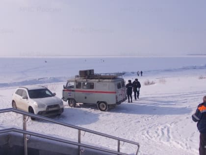 Спасатели предостерегли любителей рыбной ловли и прогулок по льду