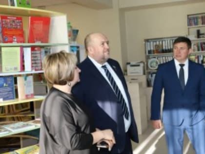 Координатор партпроекта «Культура малой Родины» оценил качество капремонта сельских ДК в Волжском районе