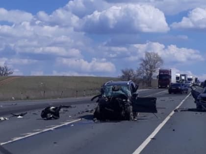 В ДТП на Обводной дороге возле Самары погибла женщина