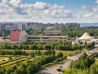 Стали известны имена горожан, которых наградят «За заслуги перед Тольятти»