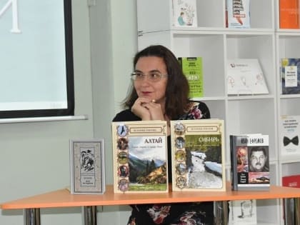 Книгодарение как традиция