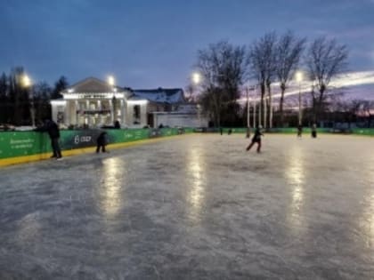 В Тольятти зальют 28 катков на зимний период