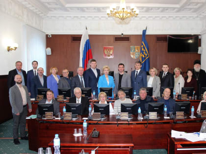 Общественную палату г.о. Тольятти третьего созыва возглавил Александр Дроботов