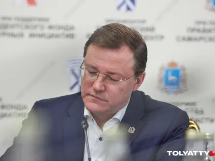 Супруге Азарова нашли замену. Рассказываем, кто вместо неё