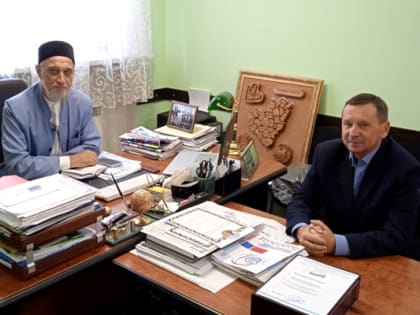 Состоялась встреча помощника начальника регионального УФСИН по организации работы с верующими Игоря Вознесенского с муфтием Самарской области Талип-хазратом Яруллиным