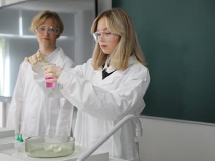 Новый кабинет химии открылся в Тольятти