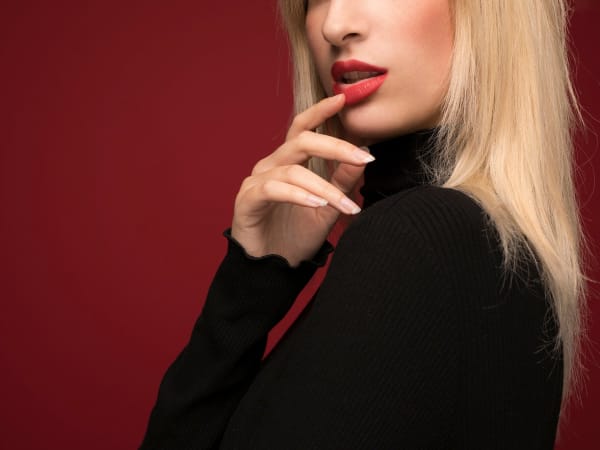 Безопасность превыше всего: как выбрать клинику для увеличения губ?