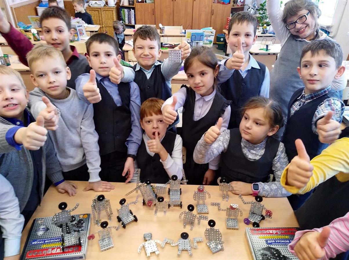 Гимназия престиж самара. Лицей престиж. Лицей лидер макеевка. Лицей престиж. Лицей престиж самара.