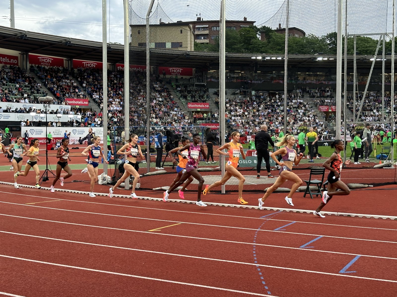 Jessica Hull racing the 3000m at the 2024 Bislett Games