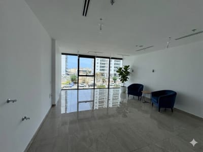 חדר רב שימושי - הקליניקה של משה ברנבוים - תמונה 1 מתוך 4