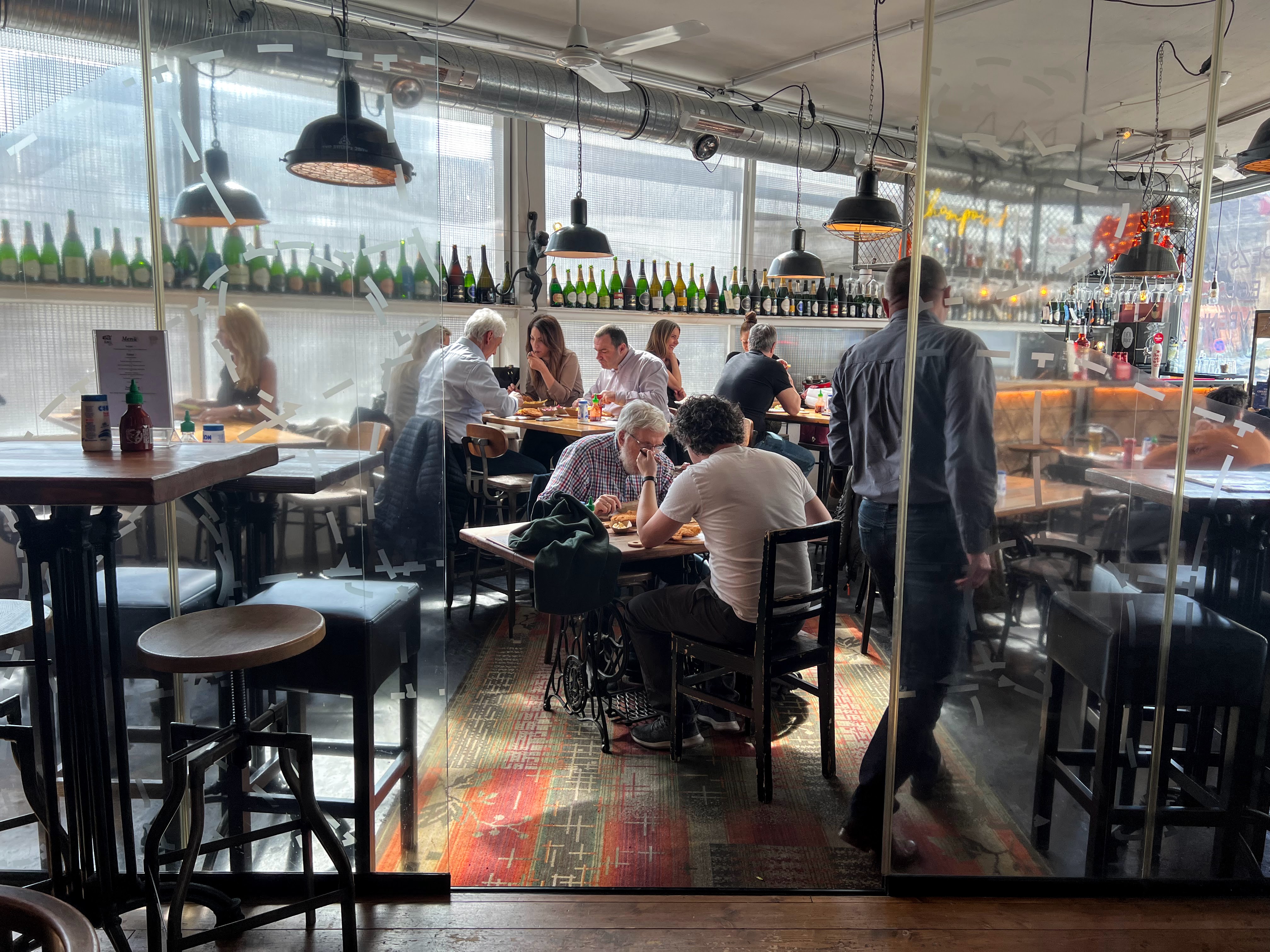 Buja Disznó(k) Buda