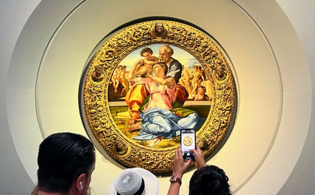 michelangelo tondo florence uffizi