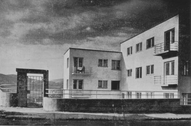 Delej-Villa-Farkas-Molnar-budapest