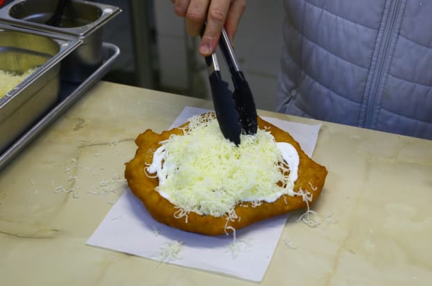 langos budapest hunyadi ter 2