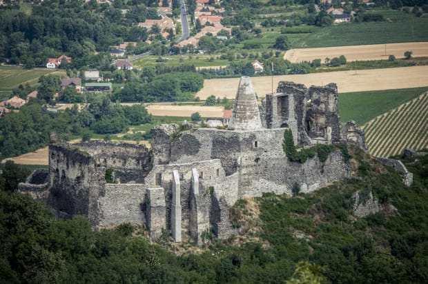 somlo-castle-wine-region-hungary