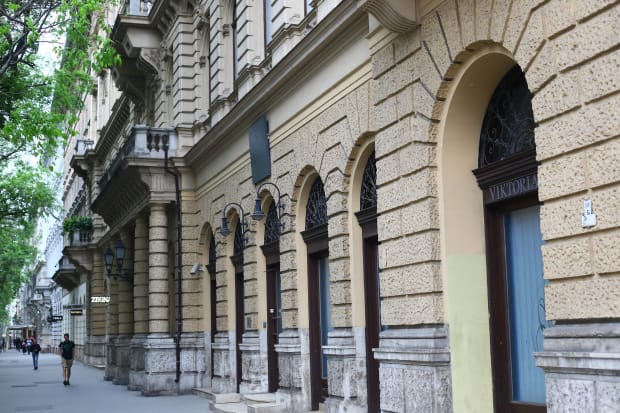 andrassy avenue budapest renaissance revival buildings