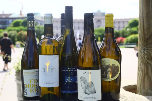 wiener gemischter satz wine bottles