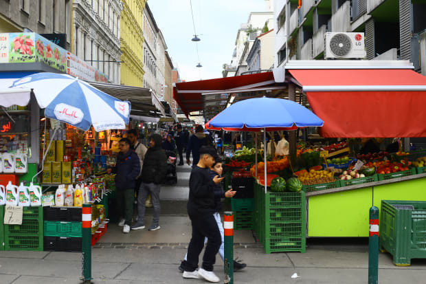 brunnenmarkt vienna