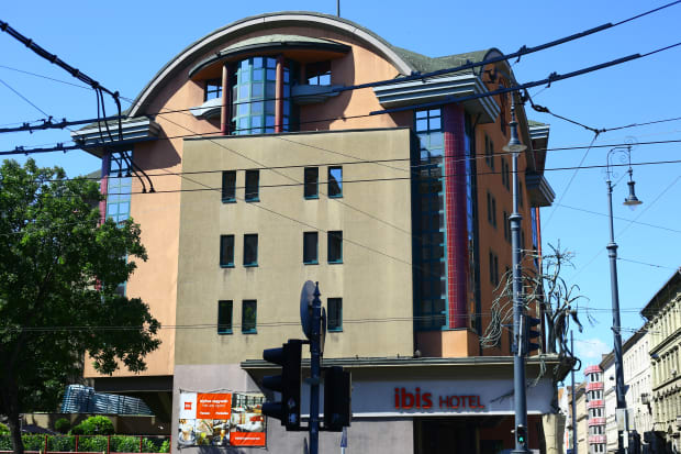 finta jozsef ibis hotel dozsa gyorgy ut budapest