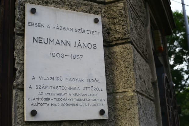 john von neumann janos neumann plaque budapest