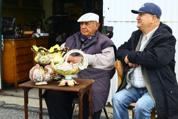 ecseri antique market budapest