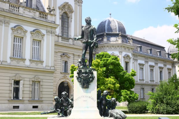 festetics gyorgy statue szobor keszthely