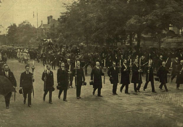 odon-lechner-funeral-procession