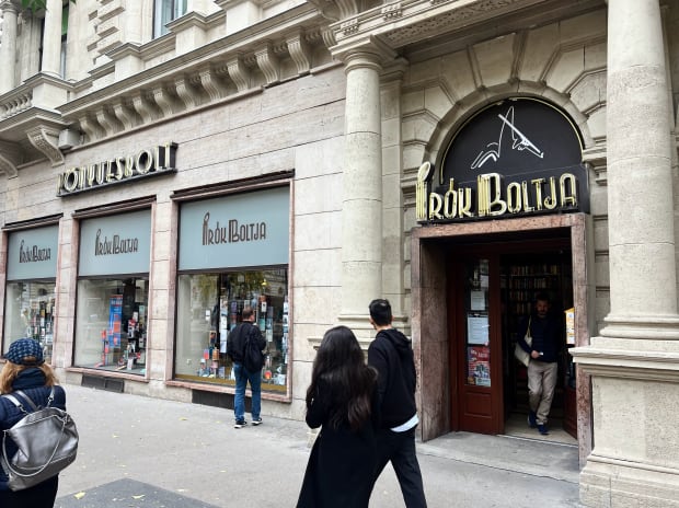 irok boltja budapest 2