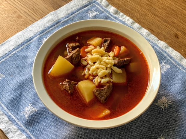 hungarian-goulash-soup-gulyas-leves