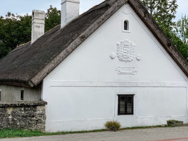 peasant-house-balaton