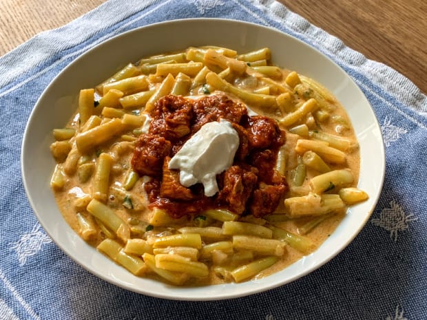 hungarian-green-beans-stew-zoldbabfozelek
