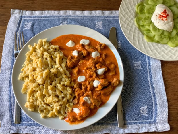 hungarian-chicken-paprikash-csirkepaprikas