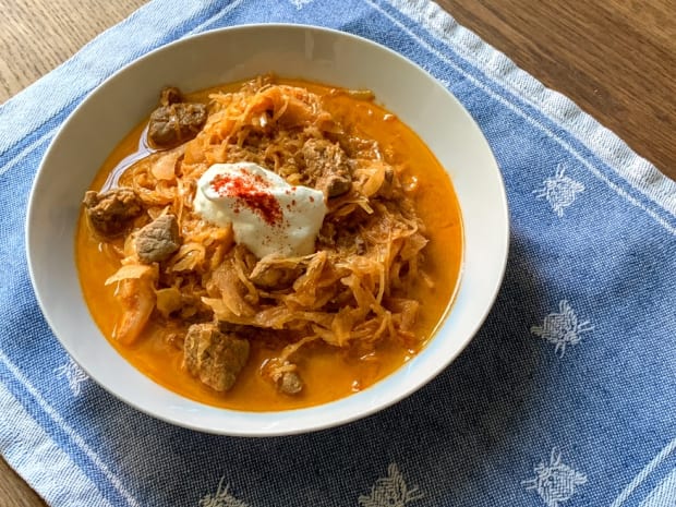 hungarian-sauerkraut-goulash-szekelykaposzta-szekelygulyas